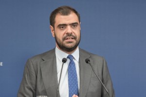 Επίθεση Βενιζέλου στην κυβέρνηση: Καταστρατηγήσατε το άρθρο 86 για να συγκαλύψετε ευθύνες σε Τέμπη και ΟΠΕΚΕΠΕ