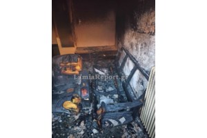 Λαμία: Η συνάντηση Μητσοτάκη με τον 22χρονο ήρωα που έσωσε μωρό 1,5 έτους από πυρκαγιά και θέλει να γίνει πυροσβέστης - εικόνα 2