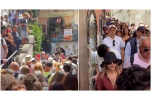 "Πατείς με, πατώ σε" στην Ιταλία: Ουρές και... εξαφανισμένοι δρόμοι - Θύματα υπερτουρισμού Ρώμη, Κόμο, Τσίνκουε Τέρρε - εικόνα 2