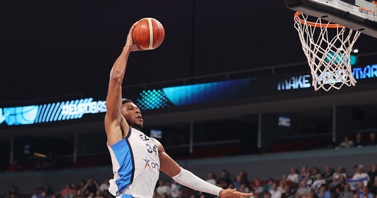 Ξέσπασμα Γιάννη Αντετοκούνμπο: "Σταματήστε να θέτετε σε κίνδυνο την οικογένειά μου - Μην ανεβάσετε ξανά τα παιδιά μου" - εικόνα 2