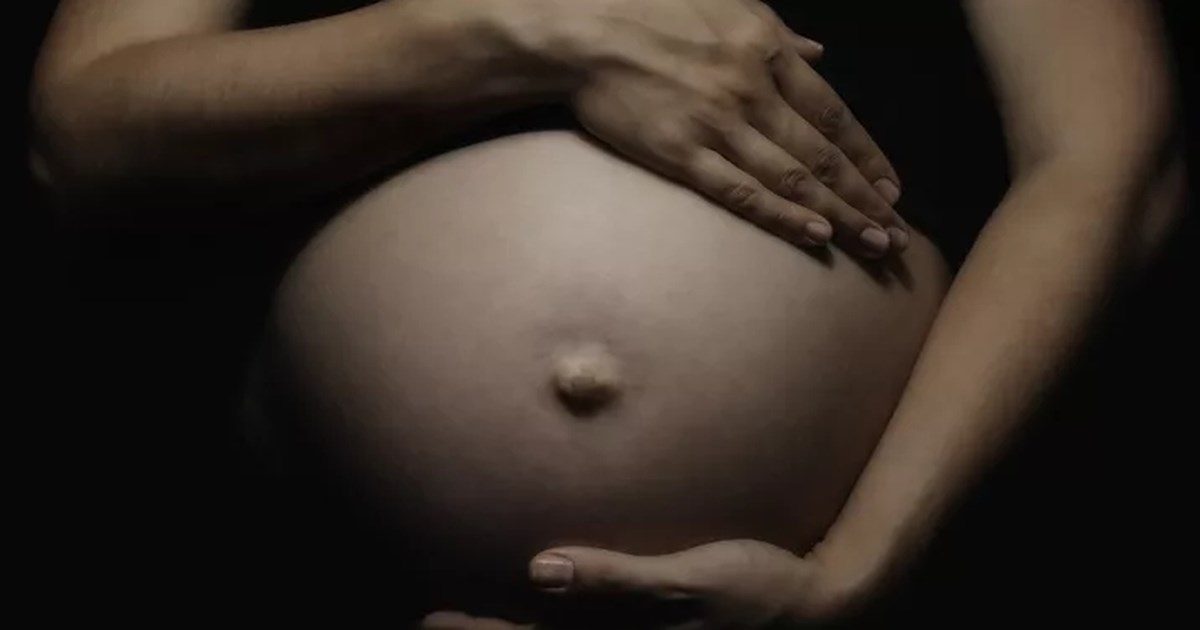 Γιαγιά στην Κρήτη γέννησε το εγγόνι της - Έγινε παρένθετη μητέρα για την κόρη της: "Αποδείχτηκε στρατιώτης" [εικόνες] - εικόνα 3