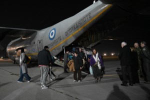 Γιάννης Λοβέρδος: Χιλιάδες αιτήματα για επαναπατρισμό Ελλήνων πολιτώv