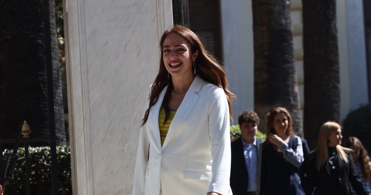 Δόμνα Μιχαηλίδου: Αν χρειαστεί θα παίρνω το παιδί στη Βουλή - Δεν με αγχώνει καθόλου [βίντεο]