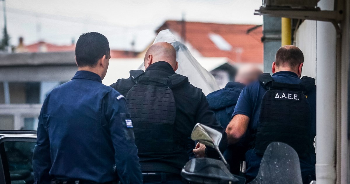 Βιολάντα: Βίντεο ντοκουμέντο - Η στιγμή που εντοπίζουν το σημείο διαρροής προπανίου στις σωληνώσεις - εικόνα 2