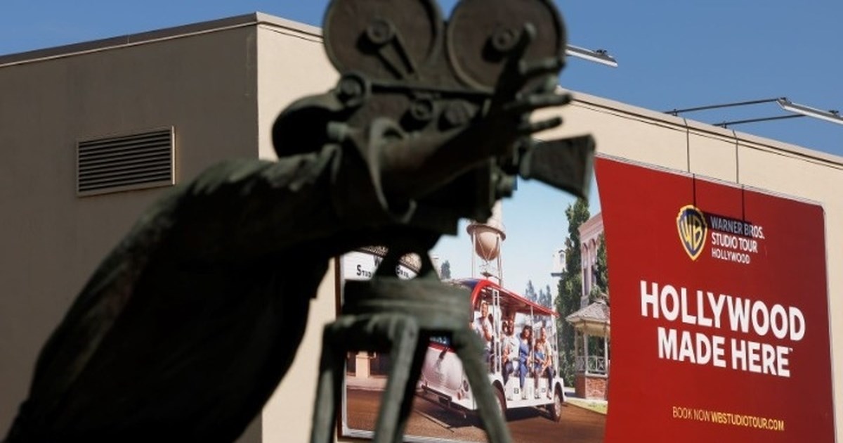 Στην αντεπίθεση η Paramount: "Xτυπά" το deal της Netflix με προσφορά $108,4 δισ. για τη Warner Bros