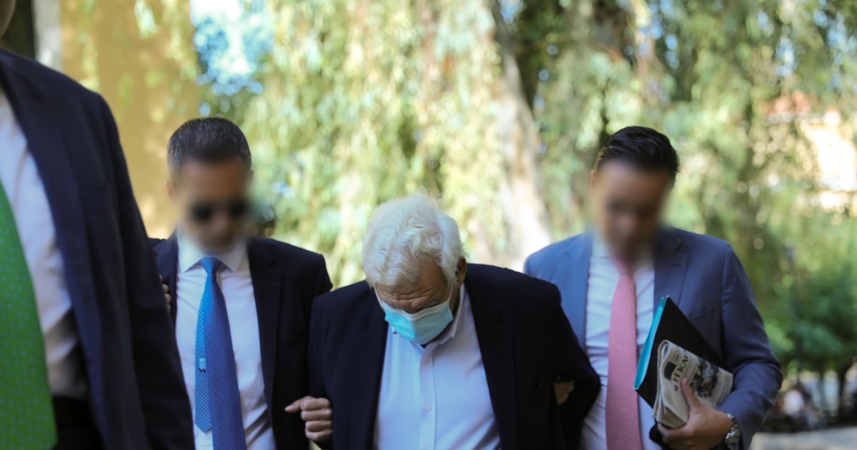 Δίκη Folli Follie: Στο σπίτι θα εκτίσουν την ποινή τους οι Δημήτρης και Καίτη Κουτσολιούτσου, φυλακή πάει ο Τζώρτζης - εικόνα 3