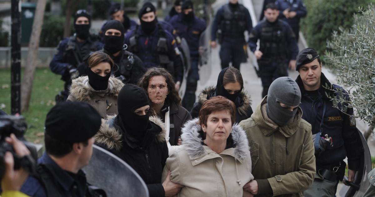 Αποφυλακίζεται η Πόλα Ρούπα: Ποιό είναι το μέλος του "Επαναστατικού Αγώνα" και alter ego του τρομοκράτη Νίκου Μαζιώτη