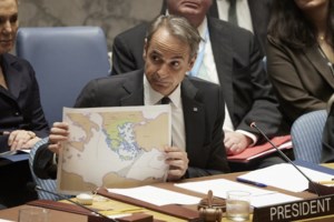 Μητσοτάκης στο Reuters: "Παράνομο" και "άκυρο" το τουρκολιβυκό μνημόνιο - Αναγκαία η διεθνής εκεχειρία για τη ναυσιπλοΐα