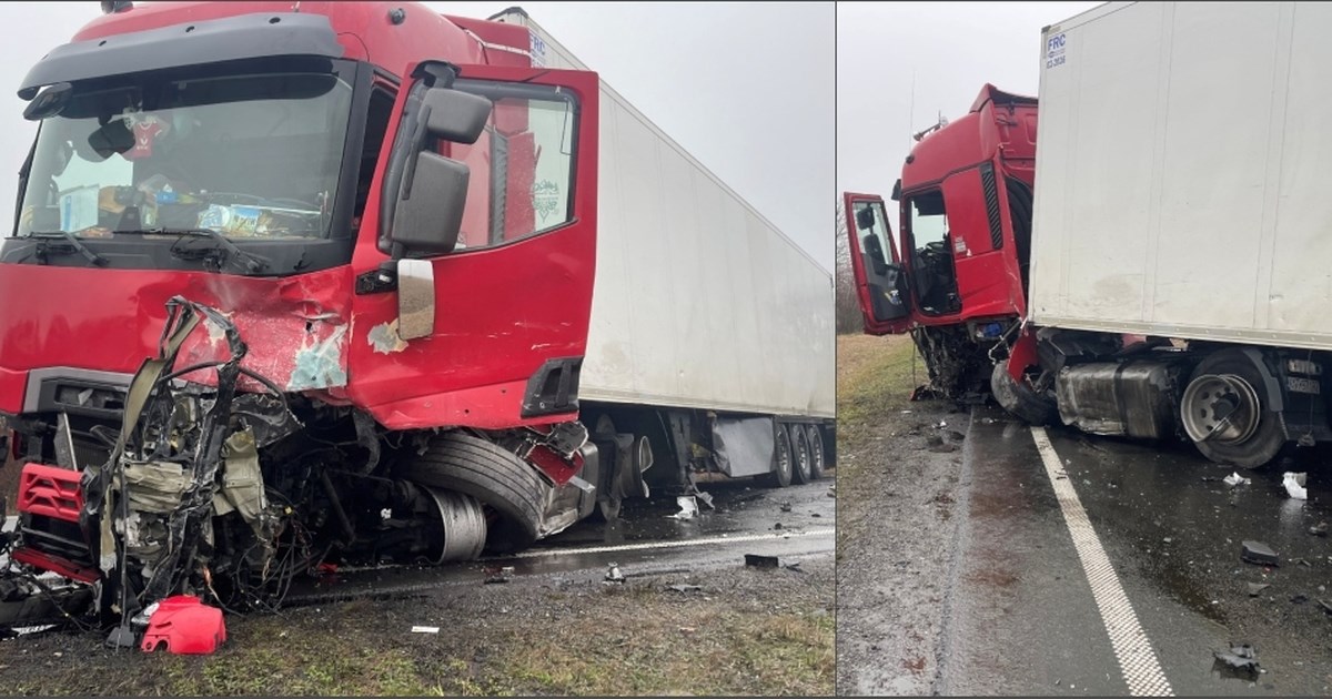 Τραγωδία στη Ρουμανία: Αντιπροσωπεία του Άρη άφησε λουλούδια στην Τούμπα στη μνήμη των θυμάτων [εικόνες - βίντεο] - εικόνα 4