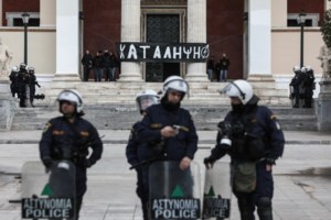 Υπουργείο Παιδείας: Ψηφιακά οι εξετάσεις στα Πανεπιστήμια, στις υπό κατάληψη σχολές - Η σύσκεψη με τους Πρυτάνεις