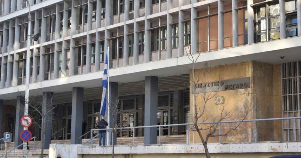 Σοκ στο Λαύριο: 26χρονος Τούρκος χτύπησε και βίασε 51χρονη σε παραλία δίπλα στο Λιμεναρχείο