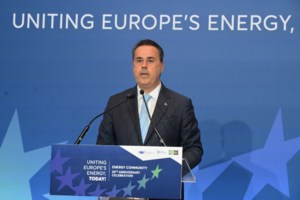 Επίσημο: Chevron και Helleniq Energy κατέθεσαν προσφορά για τους υδρογονάνθρακες νότια της Κρήτης