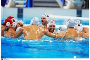 Κυριάκος Μητσοτάκης σε εθνική πόλο ανδρών: Το χάλκινο συμβολίζει το θάρρος και την άρνηση να υποταχθούμε στις δυσκολίες