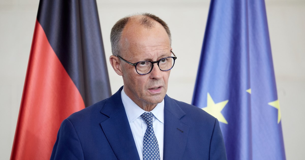 Μακρόν από τη G7: Αλλαγή καθεστώτος στο Ιράν θα έφερνε "χάος"