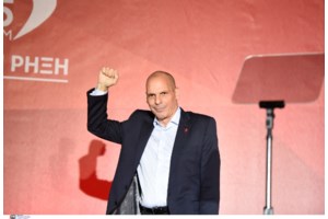 Βαρουφάκης: Προκαταρκτική εξέταση για τη δήλωσή του για τα ναρκωτικά - "Μας πάνε πίσω στα πέτρινα 50s", απαντά