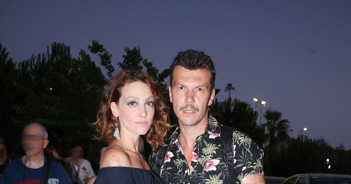 Η Βανέσα Αδαμοπούλου πήρε το μεταπτυχιακό της - Παρών στη τελετή αποφοίτησης ο γιος της [εικόνες]