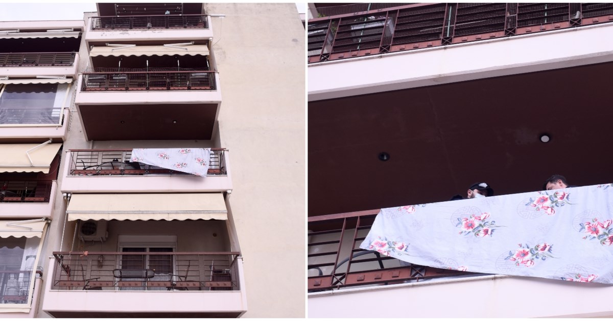 Θεσσαλονίκη: Τη μαχαίρωνε με μένος - Η 44χρονη βγήκε με τα αίματα στο μπαλκόνι για να γλιτώσει αλλά την τράβηξε μέσα στο σπίτι