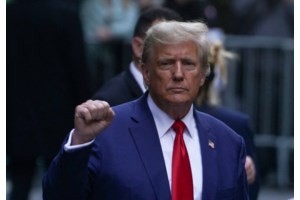 ΗΠΑ: Ο Τραμπ οπλίζει την Εθνοφρουρά στην Ουάσινγκτον - Απειλεί να στείλει στρατό σε Σικάγο και Νέα Υόρκη