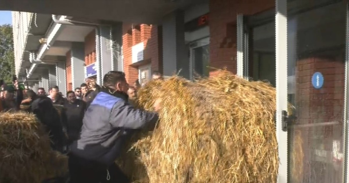 Το Σάββατο στο μπλόκο Νίκαιας κρίνονται τα επόμενα βήματα αγροτών και κτηνοτρόφων - Πώς απαντά η κυβέρνηση - εικόνα 2