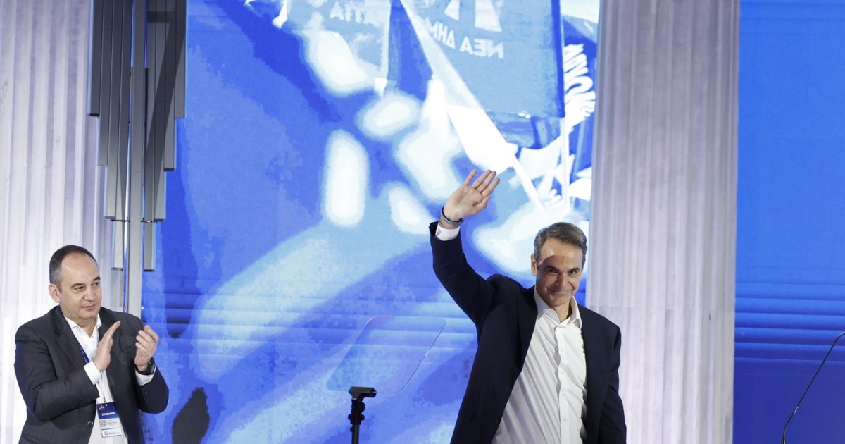 Πιερρακάκης για κινητά μαθητών: Θα αλλάζουν σχολείο όσοι παραβιάζουν προσωπικά δεδομένα τρίτων