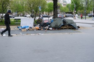 Eurostat: Ένας στους τέσσερις στην Ελλάδα κινδυνεύει από φτώχεια - Από τα χειρότερα ποσοστά στην ΕΕ