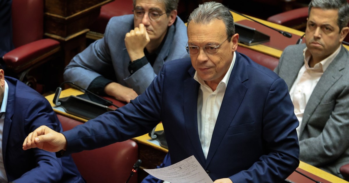 Σωκράτης Φάμελλος: Καταθέτουμε τροπολογία για να επιστρέψει ο 13ος και ο 14ος μισθός στο Δημόσιο [βίντεο]