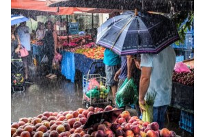Καιρός: Ξεκίνησε η κακοκαιρία εξπρές στη βόρεια Ελλάδα – Τι αναφέρει το έκτακτο δελτίο της ΕΜΥ