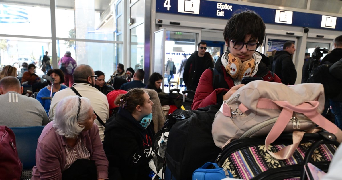 Θεσσαλονίκη: Βελτιωμένη εικόνα στο αεροδρόμιο "Μακεδονία" - Παραμένουν καθυστερήσεις και ακυρώσεις