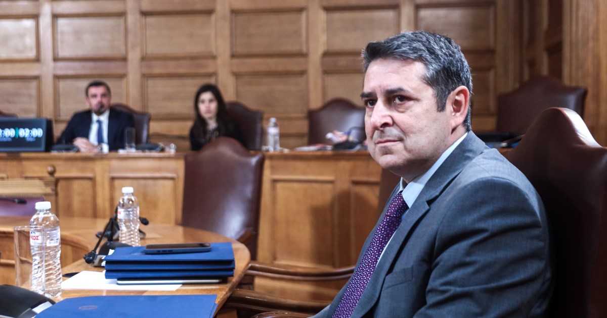 Λιποθύμησε στο Μαξίμου ο Γιώργος Μυλωνάκης -Μεταφέρθηκε στον Ευαγγελισμό