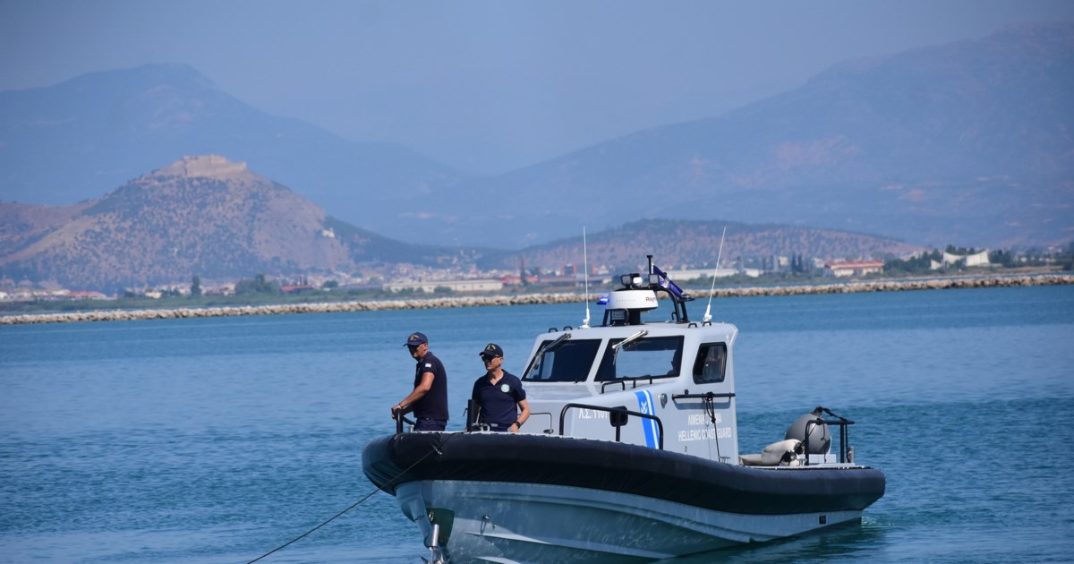 Συναγερμός στην Ικαρία: Νεκρή εντοπίστηκε 40χρονη σε δύσβατο σημείο στην παραλία Κεραμέ