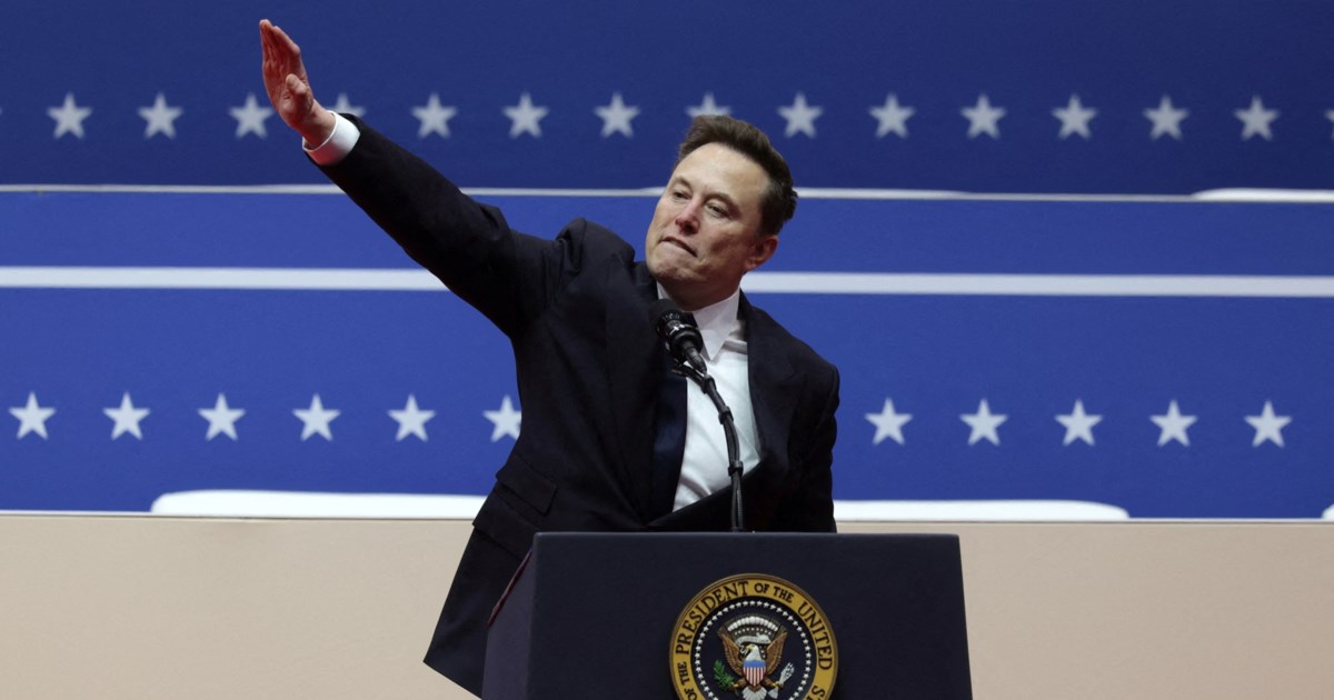Ο Ίλον Μασκ τα βάζει και με τη Wikipedia λόγω της ναζιστικής χειρονομίας του στην τελετή ορκωμοσίας του Τραμπ