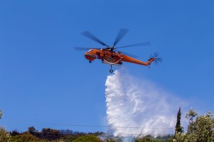 Φωτιά τώρα στον Άγιο Δημήτριο Μεσσηνίας - Επιχειρούν έξι εναέρια μέσα