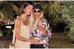 Αννα Βίσση: "Λιώνει" ακούγοντας τον εγγονό της να τραγουδά το "Σε περίπτωση που"