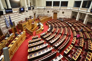 Γιατί ο Ευάγγελος Βενιζέλος κατηγορεί την κυβέρνηση για "αναθεωρητικό λαϊκισμό"- Οι ειρωνείες για την πρόταση Μητσοτάκη