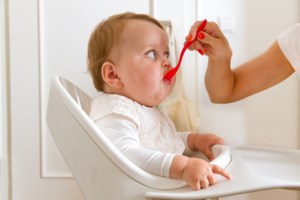 Γαλλία: Έρευνα για τη σχέση του θανάτου δύο βρεφών και της κατανάλωσης προϊόντων βρεφικού γάλακτος