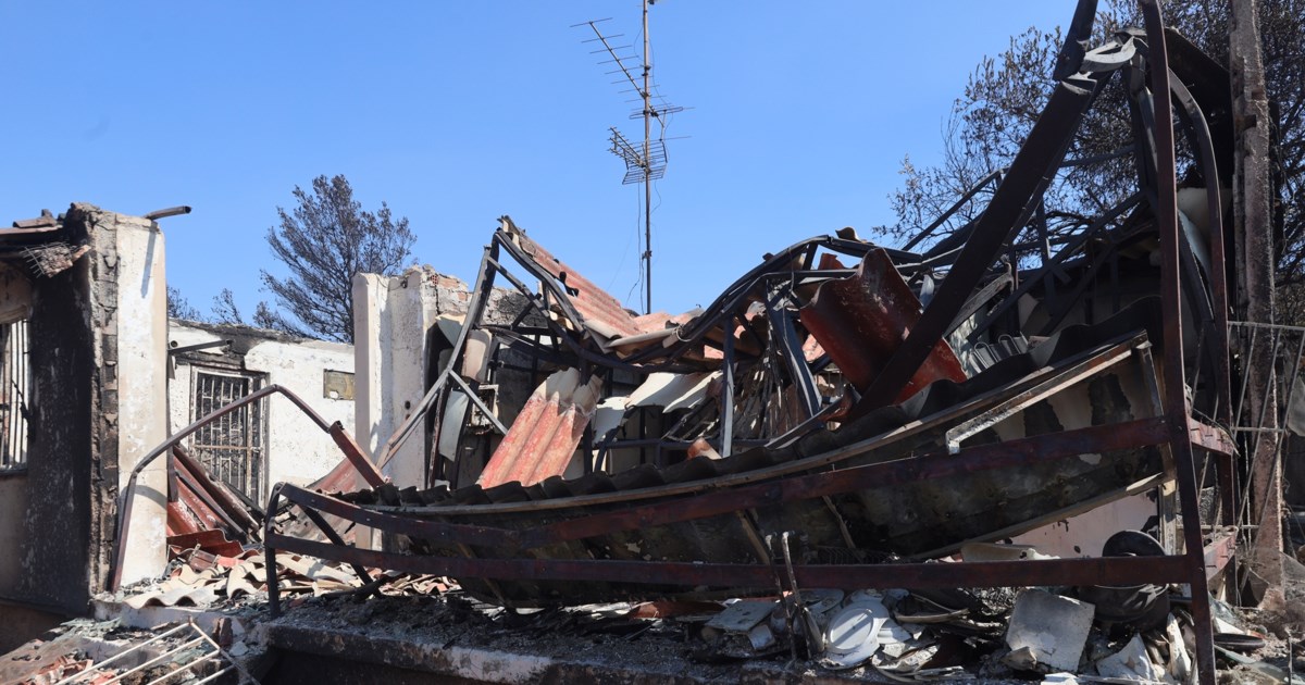 Πυρκαγιά στην Κερατέα: Οριοθετήθηκε από ισχυρές δυνάμεις της Πυροσβεστικής