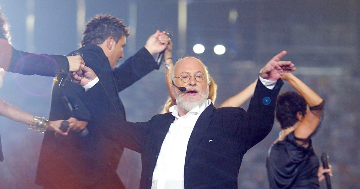 Το "αντίο" του Ξαρχάκου στον Σαββόπουλο: "Πολεμήθηκε και έγινε βορά, επειδή είχε διαφορετική άποψη ή ιδεολογία"