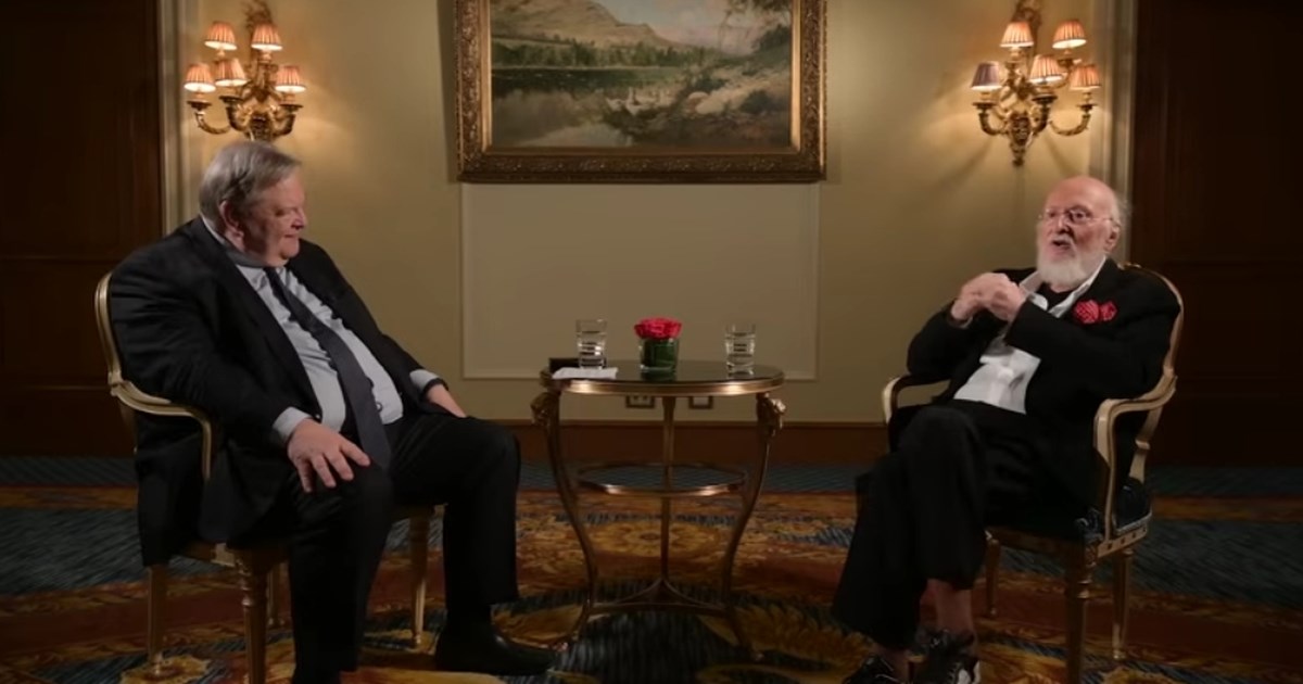 Διονύσης Σαββόπουλος: Το συγκινητικό αφιέρωμα - Εκπληξη της μπάντας του Δήμου Αθηναίων [βίντεο]