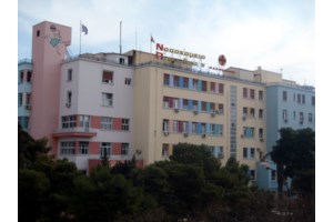 Μέγαρα: Στη φυλακή ο 23χρονος που ξυλοκόπησε άγρια το 4χρονο παιδί της συντρόφου του - "Αυτή το χτύπησε" είπε στην απολογία