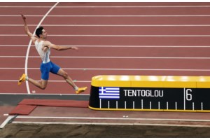 Τεντόγλου: "Ήταν ο χειρότερος αγώνας που έχω κάνει -Έπαθα κράμπες και στις δύο γάμπες " - εικόνα 2