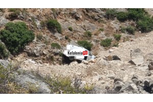 Τραγωδία στα Χανιά: Σκοτώθηκαν δύο νέοι με μηχανή, έπεσαν στη μεταλλική προστατευτική μπάρα