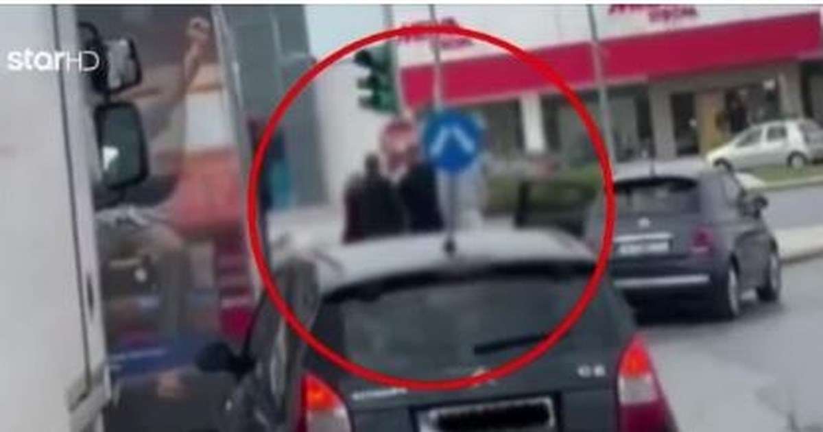 Το λεωφορείο του Halloween κυκλοφορεί στη Θεσσαλονίκη - Πώς το στόλισε ο οδηγός [εικόνες] - εικόνα 6