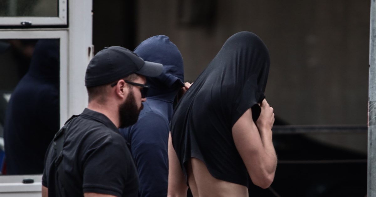 Δολοφονία Κατσουρή: Συνελήφθη Έλληνας που είχε καταθέσει για τα επεισόδια  - Το "ορφανό" DNA σε μαχαίρι ψάχνουν οι αρχές