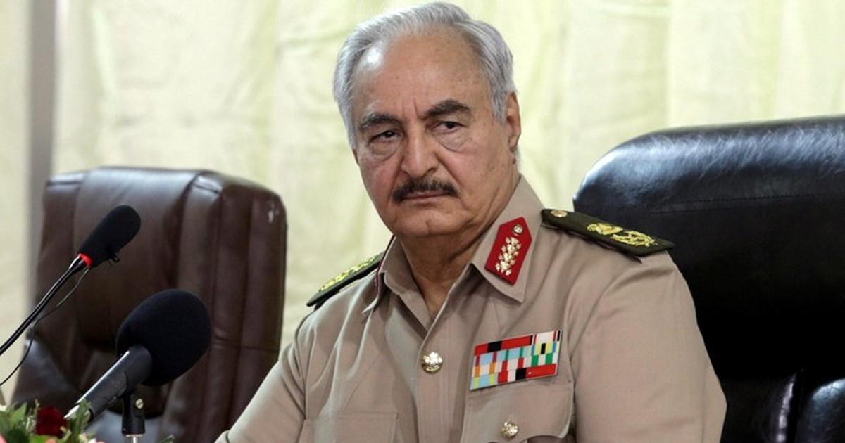 Αιχμές Αβραμόπουλου για Χαφτάρ: Επελέγη ως συνομιλητής το λάθος πρόσωπο - Ατελέσφορη η αποστολή φρεγατών