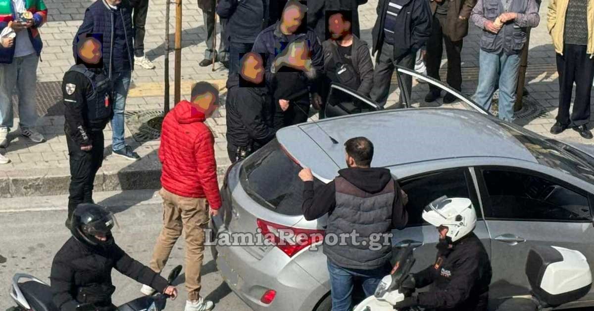 Λαμία: Σε παραλήρημα ο Αρχιμανδρίτης που έβριζε και χτύπαγε αστυνομικούς - "Φάγανε τον Χριστόδουλο, θέλουν να φάνε κι εμένα"