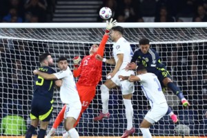 Γιοβάνοβιτς για το κρίσιμο ματς με τη Δανία: "Πλήρες παιχνίδι και χωρίς λάθη"