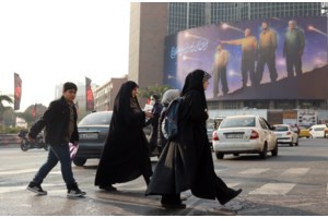 Οι αρχές του Ιράν συνέλαβαν την βραβευμένη με Νόμπελ Ειρήνης Ναργκίς Μοχαμαντί