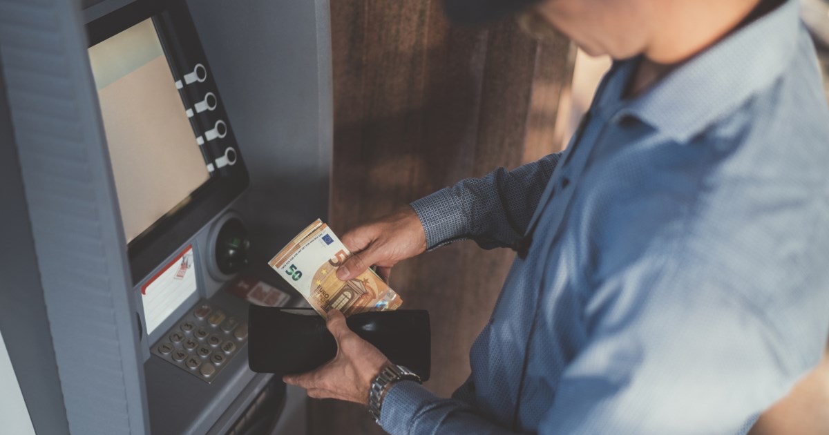 Πιερρακάκης: Μηδενίζονται οι χρεώσεις τραπεζών μέσω ΔΙΑΣ - Πλαφόν 1,5 ευρώ για τα ιδιωτικά ΑΤΜ