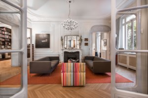 "Αγάπη μου συρρίκνωσα τα τετραγωνικά": Πώς ένα διαμέρισμα 42 τετραγωνικών του '67 στο Κολωνάκι πήρε καινούργια ζωή - εικόνα 5