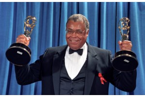 Πέθανε ο ηθοποιός και οδηγός αγωνιστικών αυτοκινήτων Τσαντ ΜακΚουίν, γιος του Στιβ ΜακΚουίν - εικόνα 3